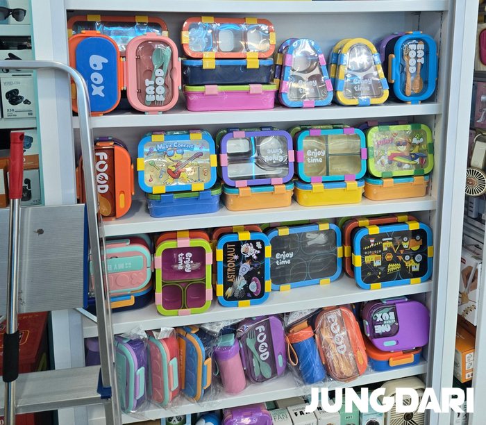 중국 OEM 제작 vs 중국사입, 초보 셀러가 반드시 알아야 할 핵심 비교
